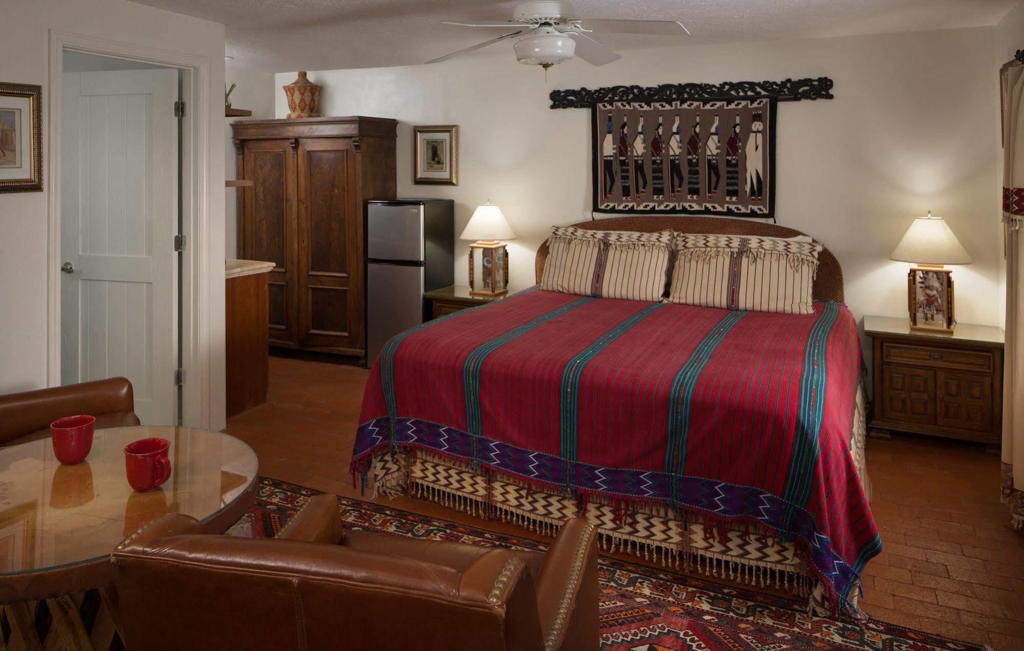 Casa Blanca Inn And Suites Φάρμινγκτον Εξωτερικό φωτογραφία