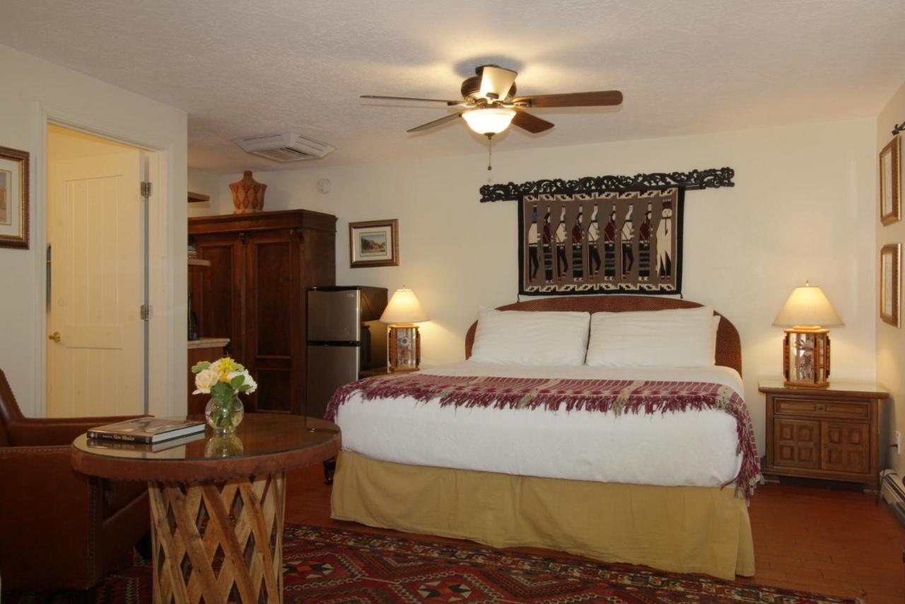 Casa Blanca Inn And Suites Φάρμινγκτον Εξωτερικό φωτογραφία